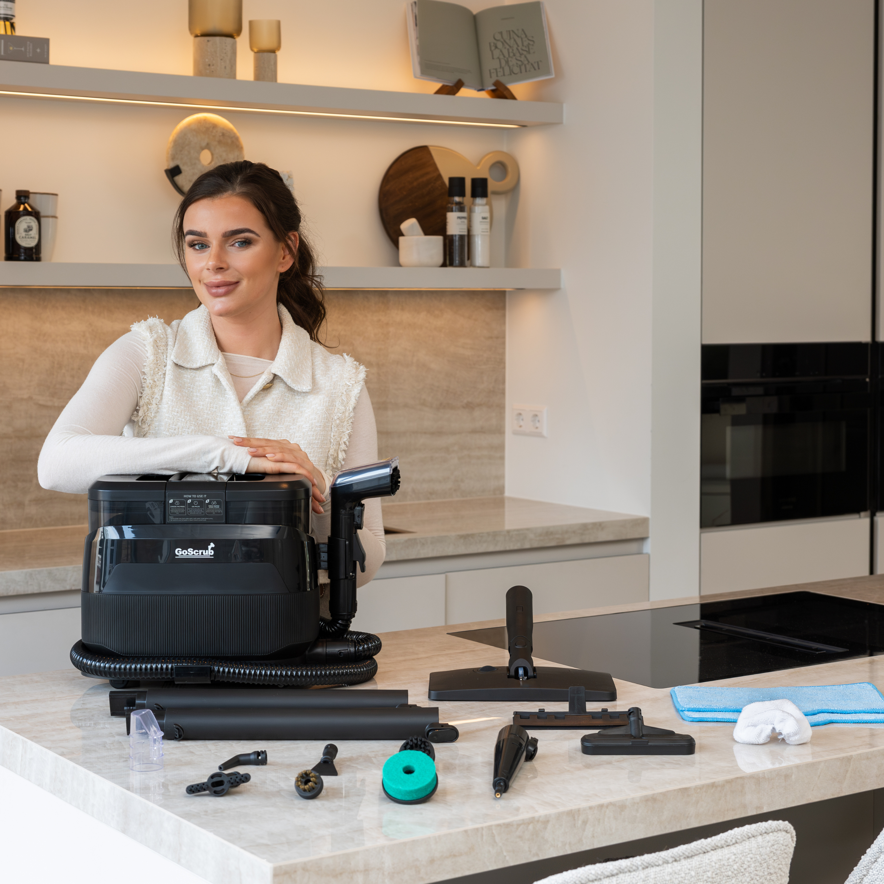 GoScrub® 3-in-1 Tapijtreiniger PRO met Vloermop &amp; Stoomfunctie